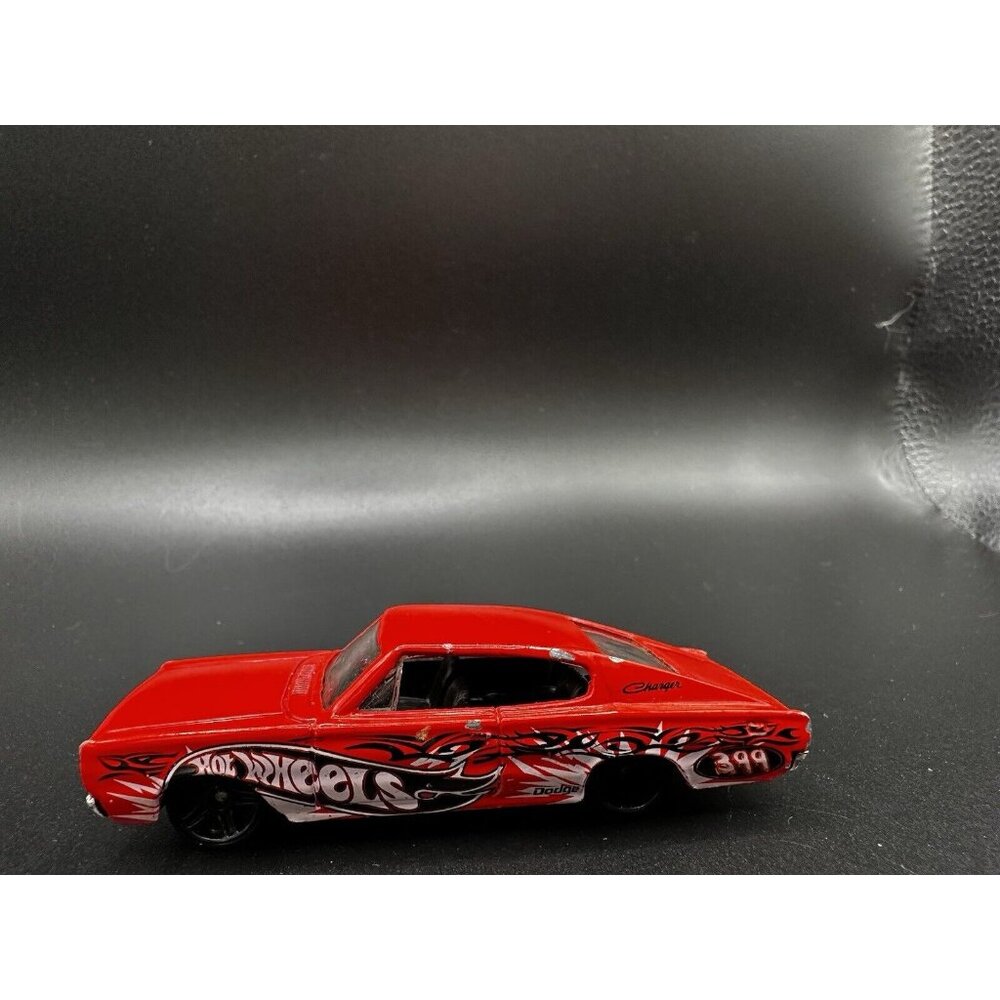 Hot Wheels 2004 '67 Dodge Charger ‎ Smashville Series Red Loose Graffiti Vintage